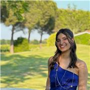 Laureata con Lode disponibile per lezioni di Inglese, Francese e Tedesco. Tutti i livelli e metodi di studio personalizzati